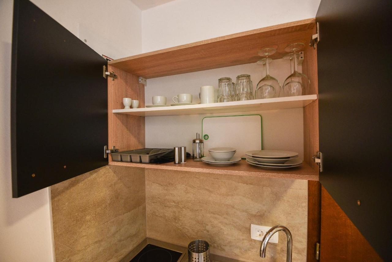 Old Town Inn Pula Ngoại thất bức ảnh